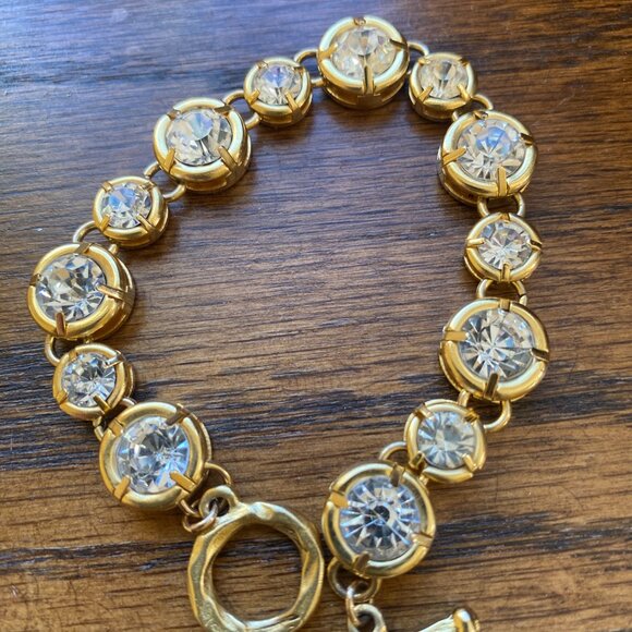 Goldtone bezel crystal toggle bracelet, 7.5" - Picture 6 of 6